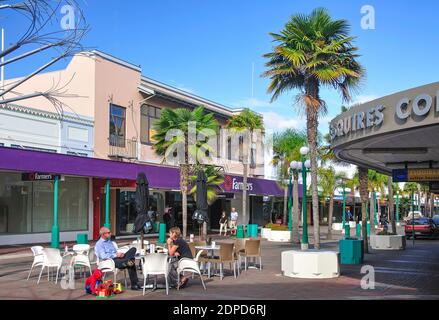 Strassencafé, Emerson Street, Napier, Hawkes Bay, North Island, Neuseeland Stockfoto