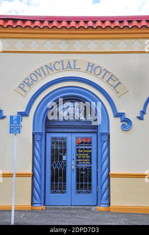 Spanish Mission Stil Provincial Hotel, Emerson Street, Napier, Hawke's Bay, North Island, Neuseeland Stockfoto