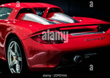 STUTTGART, 6. März 2020: Der Porsche 911 Carrera GT 2003 im Porsche Museum. Rückansicht Stockfoto