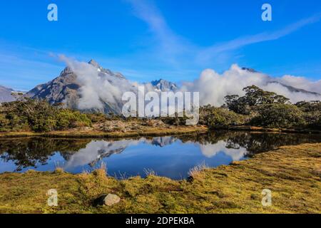 Key Summit ist ein beliebter Wanderweg für Besucher des Fiordland National Park in Neuseeland. Stockfoto