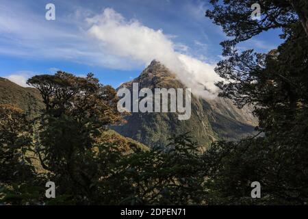 Key Summit ist ein beliebter Wanderweg für Besucher des Fiordland National Park in Neuseeland. Stockfoto