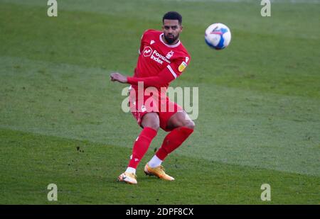 LONDON, Vereinigtes Königreich, DEZEMBER 19:Cyrus Christie von Nottingham Forest (Leihgabe von Fulham) während der Sky Bet Championship zwischen Millwall und Nottingham Forest im Den Stadium, London am 19. Dezember 2020 Credit: Action Foto Sport/Alamy Live News Stockfoto