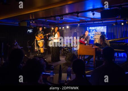 Lizz Wright spielt live auf der Bühne des Montreux Jazz Festival in Montreux, Schweiz, am 6. Juli 2015. Foto von Loona/ABACAPRESS.COM Stockfoto