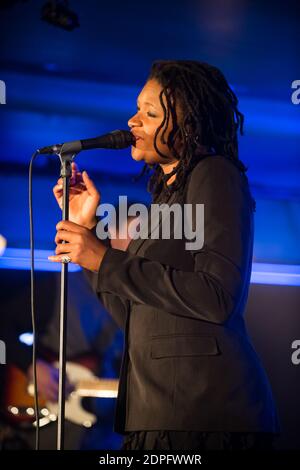 Lizz Wright spielt live auf der Bühne des Montreux Jazz Festival in Montreux, Schweiz, am 6. Juli 2015. Foto von Loona/ABACAPRESS.COM Stockfoto