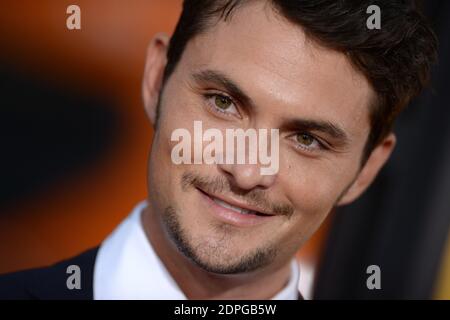 Shiloh Fernandez nimmt an der Premiere von Warner Bros. Pictures' 'We Are Your Friends' im TCL Chinese Theatre am 20. August 2015 in Los Angeles, CA, USA Teil. Foto von Lionel Hahn/ABACAPRESS.COM Stockfoto