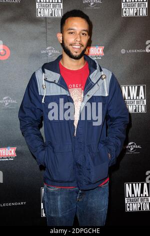 Anthony Sadler, einer von drei Amerikanern, der am 21. August einen Schützen davon abhielt, Hunderte im Thalys-Zug zu töten, besuchte die französische Premiere von Straight Outta Compton, die am 24. August 2015 im UGC Cine Cite Bercy in Paris, Frankreich, stattfand. Foto von Aurore Marechal/ABACAPRESS.COM Stockfoto