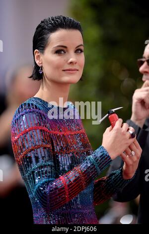 Jaimie Alexander nimmt am 20. September 2015 an den 67. Emmy Awards im Microsoft Theater in Los Angeles, CA, USA Teil. Foto von Lionel Hahn/ABACAPRESS.COM Stockfoto