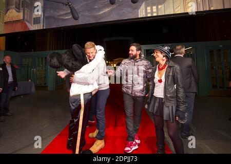 Cyril Hanouna celebre son 41 eme anniversaire avec toute l'equipe de Touche Pas a Mon Poste au Parc Walt Disney Studios de Disneyland Paris a Marne la Valle, France le 24 septembre, 2015. Foto von ABACAPRESS.COM Stockfoto