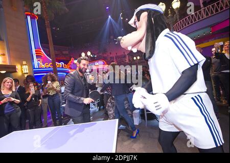Cyril Hanouna celebre son 41 eme anniversaire avec toute l'equipe de Touche Pas a Mon Poste au Parc Walt Disney Studios de Disneyland Paris a Marne la Valle, France le 24 septembre, 2015. Foto von ABACAPRESS.COM Stockfoto