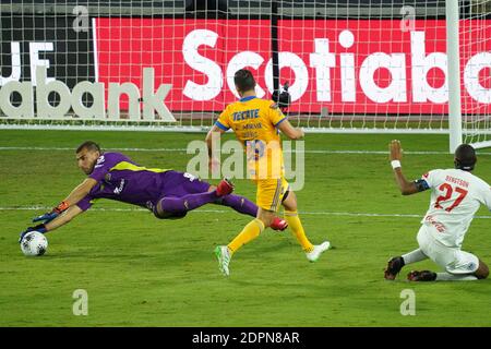 Orlando, Florida, USA, Tigres UANL Torwart Nahuel Guzman #1 Spare beim CONCACAF Semi Final. (Foto: Marty Jean-Louis/Alamy Live News Stockfoto