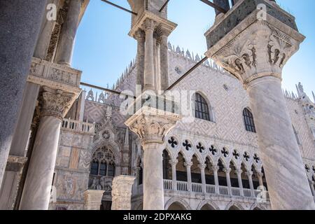 Dogenpalast in Venedig in Italien Stockfoto