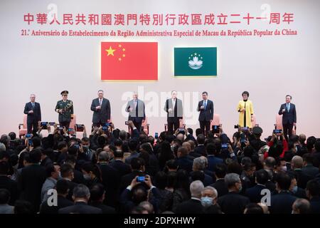 Macau, China. Dezember 2020. Ein Empfang anlässlich des 21. Jahrestages der Rückkehr Macaos in das Mutterland findet am 20. Dezember 2020 im China-Portugiesisch sprechenden Handelsplattform-Komplex in Macao, Südchina, statt. Kredit: Cheong Kam Ka/Xinhua/Alamy Live Nachrichten Stockfoto