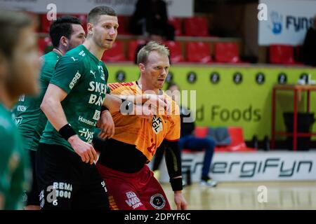 Gudme, Dänemark. Dezember 2020. Anders Zachariassen (22) von GOG gesehen im Danish Men's Handball League Spiel zwischen GOG und Skjern Handball in der Phoenix Tag Arena in Gudme. (Foto Kredit: Gonzales Foto/Alamy Live News Stockfoto