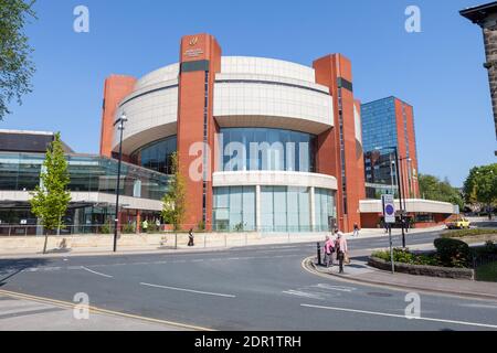 Das Harrogate Convention Center, der ikonische Ausstellungsort und Auditorium in Harrogate, North Yorkshire Stockfoto