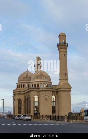 Islamische Gebäude in Aserbaidschan. Bibi Heybat Moschee. Bayil Bezirk der Stadt Baku. Stockfoto