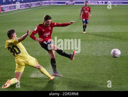 Nacho Vidal von Osasuna und Yeremi Pino von Villarreal CF Während der spanischen Meisterschaft La Liga Fußballspiel zwischen CA Osasun/lm Stockfoto