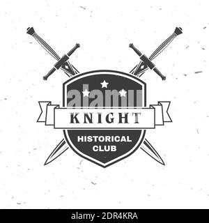 Historisches Vereinslogo von Knight. Vektorgrafik. Konzept für Shirt, Print, Stempel, Overlay oder Schablone. Vintage Typografie Design mit Schwertern und Schild Silhouette. Stock Vektor