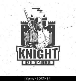 Historisches Vereinslogo von Knight. Vektorgrafik. Konzept für Shirt, Print, Stempel, Overlay oder Schablone. Vintage Typografie Design mit Ritter mit Schwert und Schloss Silhouette. Stock Vektor