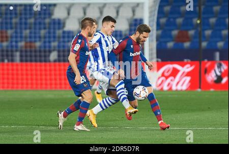 Ruben Rochina von Levante UD und Ander Barrenetxea von Real Sociedad während der spanischen Meisterschaft La Liga Fußballspiel zwischen Levante UD und Real Sociedad am 19. Dezember 2020 im Estadio Ciutat de Valencia in Valencia, Spanien - Foto Maria Jose Segovia / Spanien DPPI / DPPI / LM Stockfoto