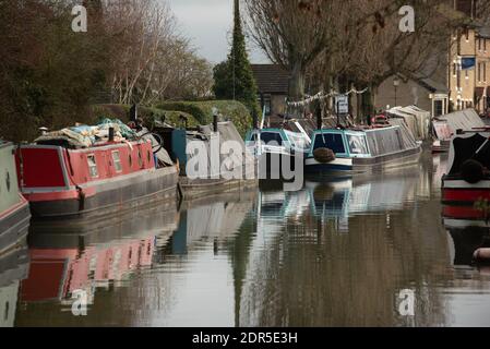 kanalboot Barge in Northampton Stockfoto