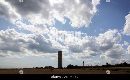 WALTON ON THE NAZE, ESSEX, GROSSBRITANNIEN, 17. JULI 2020. Der Naze Tower ist ein historisches 86ft Wahrzeichen mit über acht Etagen beherbergt es eine Kunstgalerie. Walton auf t Stockfoto