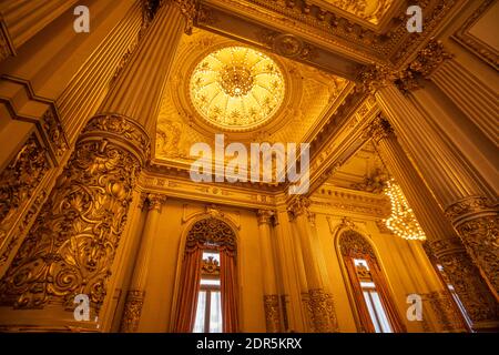 Im Inneren des Teatro Colon in Buenos Aires Stockfoto