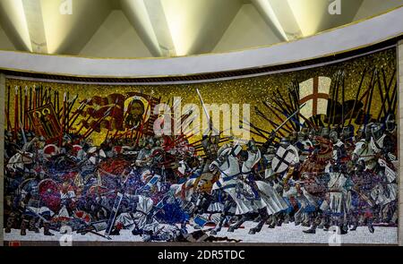 Sankt Petersburg, Russland - 9. August 2019: Smalt Mosaik Panel der Schlacht auf dem Eis an der U-Bahn-Station Alexander Nevsky Platz in St. Petersburg Stockfoto