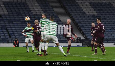 Hampden Park, Glasgow, Schottland, Großbritannien. Dezember 2020. Hearts Liam Boyce Heads Home 1. Tor Kredit: eric mccowat/Alamy Live News Stockfoto