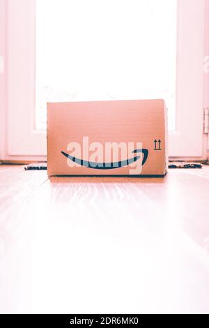 Amazon Prime Lieferpaket Box Stockfoto