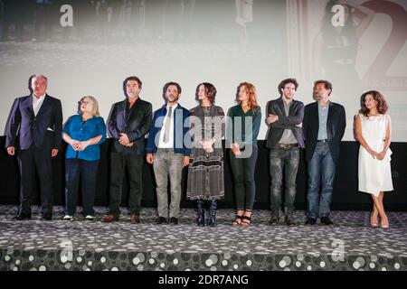 Die Mitglieder der Jury: Josiane Balasko, Olivier Marchal, Manu Payet, Claude Perron, Julie Piaton, Alexis rault, Gilles Sacuto und die Schauspielerin Alice David bei der Eröffnungsfeier des 2. Internationalen Filmfestivals Saint-Jean-De-Luz im Kino Le Select. In Saint-Jean-De-Luz, Frankreich am 6. Oktober 2015. Foto von Maxime-Reynaud/APS Medias/ABACAPRESS.COM Stockfoto