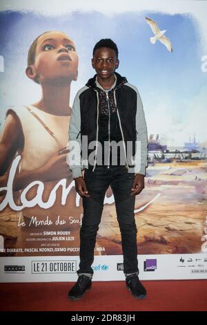 Azize Diabate Abdoulaye lors de la Premiere du Film Adama a l’UGC Cine Cite Les Halles, Paris, France le 15 octobre 2015. Foto Maxime Reynaud/APS Media/ABACAPRESS.COM Stockfoto