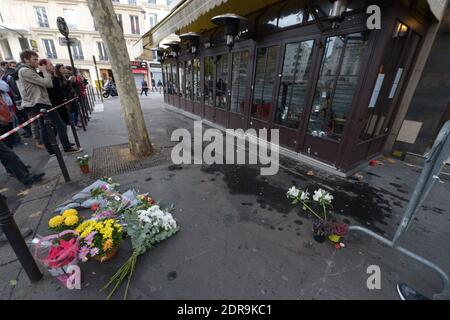 Am Tag danach: Orte der Terroranschläge in den Restaurants der Rue de la Fontaine au ROI in Paris, Frankreich am 14. November 2015. Foto von Henri Szwarc/ABACAPRESS.COM Stockfoto