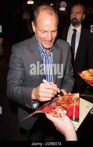 WOODY HARRELSON - ARRIVEES PREMIERE DU FILM 'HUNGER SPIELE - LA REVOLTE - PARTIE 2' AU GRAND REX FOTO VON Nasser Berzane/ABACAPRESS.COM Stockfoto