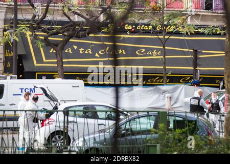 LE BATACLAN - PARIS AU LENDEMAIN DES ATTENTATS DU 13/11/2015 Foto von Nasser Berzane/ABACAPRESS.COM Stockfoto