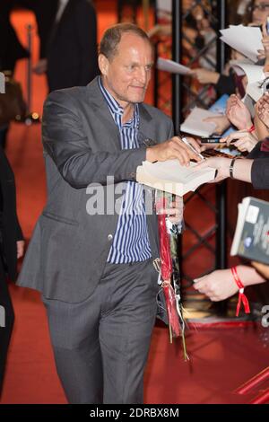 WOODY HARRELSON - ARRIVEES PREMIERE DU FILM 'HUNGER SPIELE - LA REVOLTE - PARTIE 2' AU GRAND REX FOTO VON Nasser Berzane/ABACAPRESS.COM Stockfoto