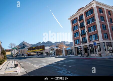 Tonopah ist eine alte Bergbaustadt in Nye County, NV, USA. Es liegt in der Wüste und ist bekannt, dass es heimgesucht wird. Stockfoto