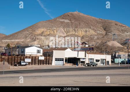 Tonopah ist eine alte Bergbaustadt in Nye County, NV, USA. Es liegt in der Wüste und ist bekannt, dass es heimgesucht wird. Stockfoto