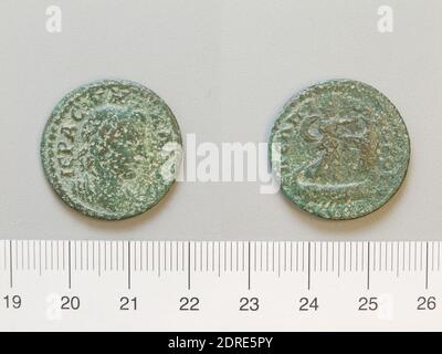 Herrscher: Baldrian, Kaiser von Rom, ca. 190–260 n. Chr., 253–60 regiert, Herrscher: Gallienus, Kaiser von Rom, ca. 218–268 n. Chr., regiert 253–68, Münzstätte: Kyme, Münze von Valerian, Kaiser von Rom; Gallienus, Kaiser von Rom von Kyme, ca. 260 n. Chr., Kupfer, 5.15 g, 6:00, 24 mm, hergestellt in Cyme, Griechisch, 3. Jahrhundert n. Chr., Numismatik Stockfoto