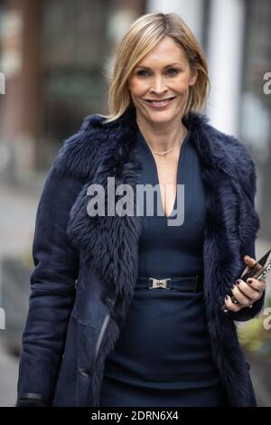 Jenni Falconer Seen leaving Global Studios Featuring: Jenni Falconer wo: London, Großbritannien Wann: 20 Nov 2020 Credit: Phil Lewis/WENN Stockfoto