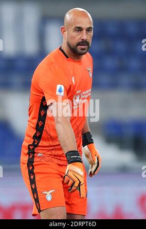 Latium Torwart Pepe Reina von Latium reagiert während der italienischen Meisterschaft Serie A Fußballspiel zwischen SS Lazio und SSC Neapel am 20. Dezember 2020 im Stadio Olimpico in Rom, Italien - Foto Federico Proietti / DPPI / LM Stockfoto