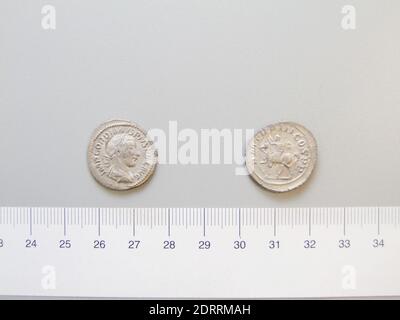 Herrscher: Gordian III., Kaiser von Rom, 225–244, regiert 238–44, Münzstätte: Rom, Denar von Gordian III., Kaiser von Rom aus Rom, 240, Silber, 1.79 g, 12:00, 21 mm, Made in Rome, Italy, Roman, 3. Jahrhundert, Numismatik Stockfoto