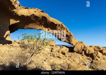 Bogen von Tajao, eine vulkanische Landschaft, pyroklastische Ablagerungen, durch Zusammenbruch und Erosion gebildet, Tajao, Teneriffa, Kanarische Inseln, Spanien Stockfoto