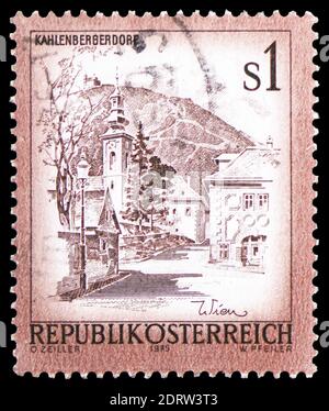 MOSKAU, RUSSLAND - 10. FEBRUAR 2019: Eine in Österreich gedruckte Briefmarke zeigt Kahlenbergerdorf, Wien, schöne Österreich-Serie, um 1975 Stockfoto