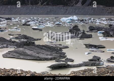 Das Tasman Valley, ein Beispiel eines vergletscherten Tals in den südlichen Alpen, Südinsel, Neuseeland. Stockfoto