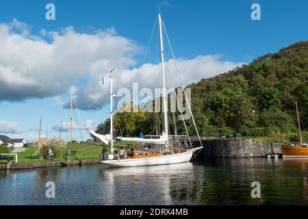 SY Pantagruel im Crinan-Becken Stockfoto