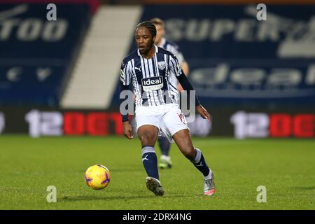 West Bromwich, Großbritannien. Dezember 2020. Romaine Sawyers von West Bromwich Albion in Aktion. Premier League, West Bromwich Albion V Aston Villa at the Hawthorns in West Bromwich, Midlands on Sunday 20th December 2020. Dieses Bild darf nur für redaktionelle Zwecke verwendet werden. Nur redaktionelle Verwendung, Lizenz für kommerzielle Nutzung erforderlich. Keine Verwendung in Wetten, Spiele oder ein einzelner Club / Liga / Spieler Publikationen. PIC von Andrew Orchard / Andrew Orchard Sport Fotografie / Alamy Live News Credit: Andrew Orchard Sport Fotografie / Alamy Live News Stockfoto