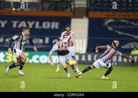 West Bromwich, Großbritannien. Dezember 2020. John McGinn von Aston Villa (c) in Aktion. Premier League, West Bromwich Albion V Aston Villa at the Hawthorns in West Bromwich, Midlands on Sunday 20th December 2020. Dieses Bild darf nur für redaktionelle Zwecke verwendet werden. Nur redaktionelle Verwendung, Lizenz für kommerzielle Nutzung erforderlich. Keine Verwendung in Wetten, Spiele oder ein einzelner Club / Liga / Spieler Publikationen. PIC von Andrew Orchard / Andrew Orchard Sport Fotografie / Alamy Live News Credit: Andrew Orchard Sport Fotografie / Alamy Live News Stockfoto