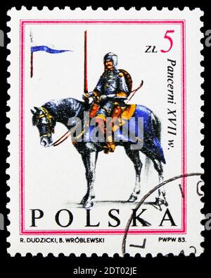 MOSKAU, RUSSLAND - 21. FEBRUAR 2019: Eine in Polen gedruckte Marke zeigt Ritter in Rüstung, Armee von König Johann III Sobieski Serie, um 1983 Stockfoto