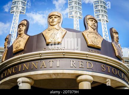 cincinnati, Ohio, 29. August 2020: Cincinnati Red Stockings Pavillon vor dem Great American Ball Park Stadion Stockfoto