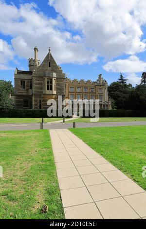 Sommeransicht von Orton Hall, Peterborough City, Cambridgeshire, England, UK Stockfoto